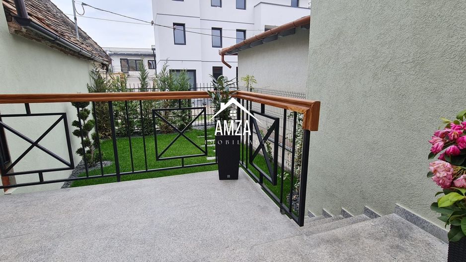 Vila spațioasă și elegantă de vânzare la intrarea în cartierul Turnișo - Poză 30