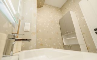 Apartament Ultracentral | 2 Camere | Prima Închiriere | Parcare - Poză 10