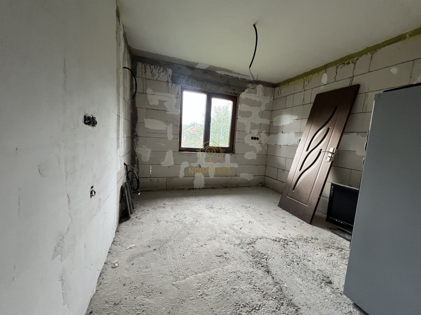 !LISTARE NOUA! Casa de vanzare in Comuna Lazuri /Teren 3800MP - Poză 5