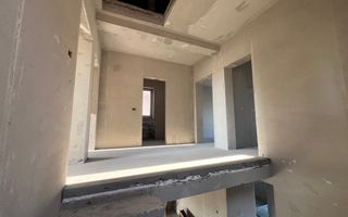 Duplex 5 camere despartit prin garaj | Giroc - Poză 15