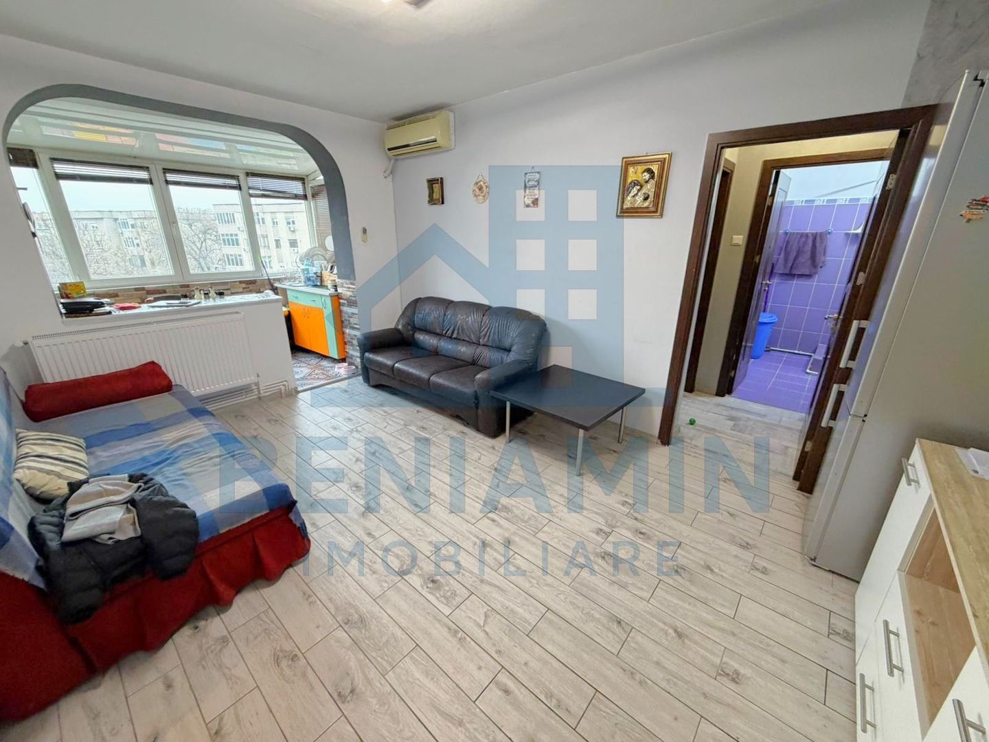 3 Camere-Centrala-Mobilat-Utilat-Langa Mcdonalds-Disponibil Imediat - Poză 1