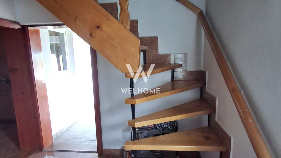 Casa de vanzare cu teren generos in Tocile, Sibiu - Poză 9