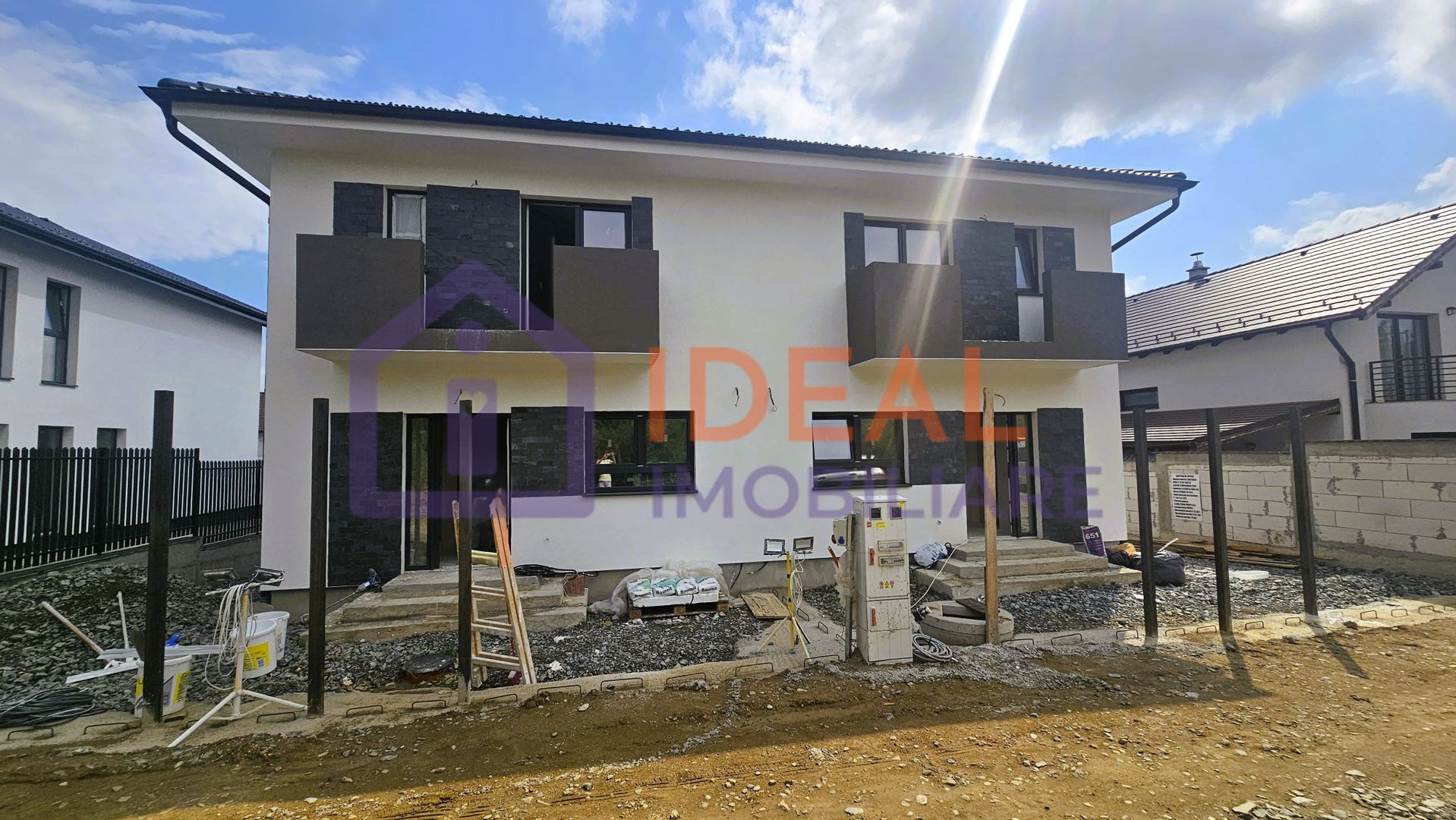 Duplex in Cisnadie cu 4 camere si 250 mp de curte, in Cisnadie - Poză 2