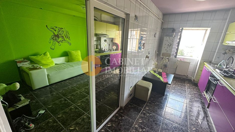 PACURARI - 3 CAMERE DECOMANDAT - LA BULEVARD - PRIVELISTE PANORAMICA - Poză 4