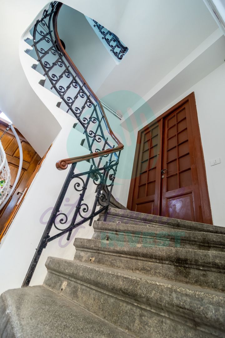 Vila interbelica AIRBNB "la cheie" - Poză 20