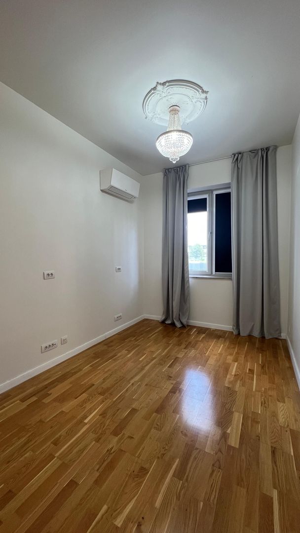 3 camere | loc de parcare - Poză 13