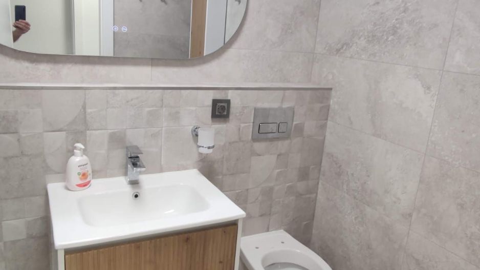 Apartament cu doua camere decomandat,  strada Turda - Poză 4