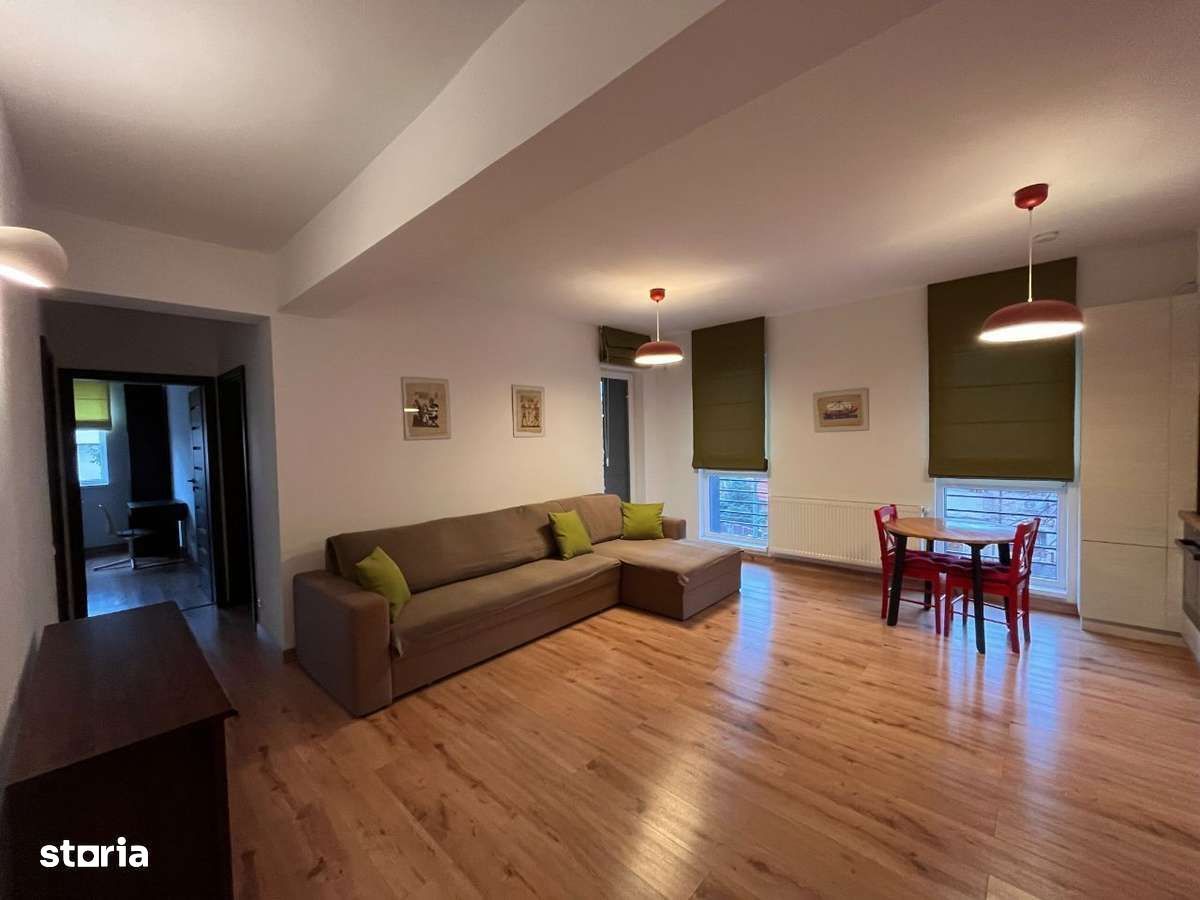 Apartament cu 3 camere decomandat în Domenii - Poză 1