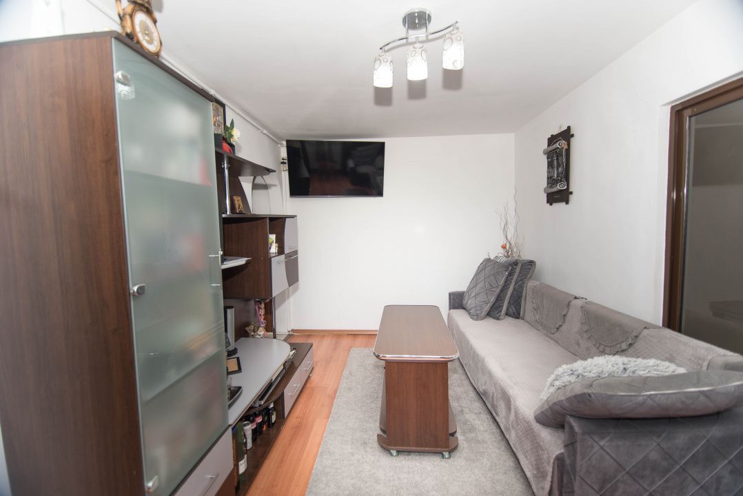 Apartament 3 camere, mobilat si utilat - Stefanesti, Arges - Poză 2