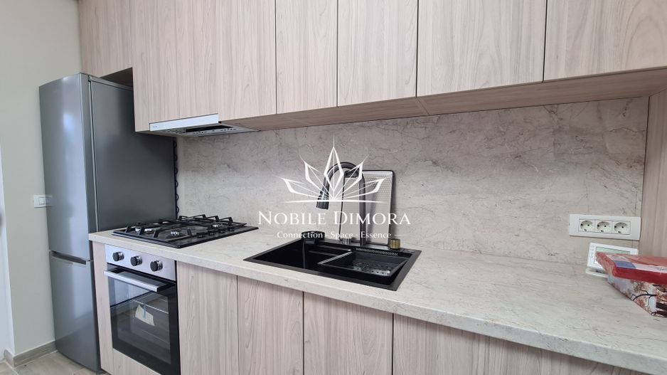 Duplex modern cu 5 camere si 2 bai - curte de 750mp in Ghiroda - Poză 4