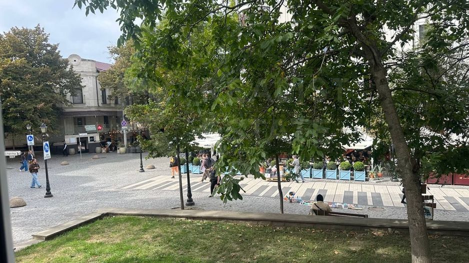 Chirie, apartament, 2 camere, Strada Alexandru cel Bun, Rîșcani - Poză 1