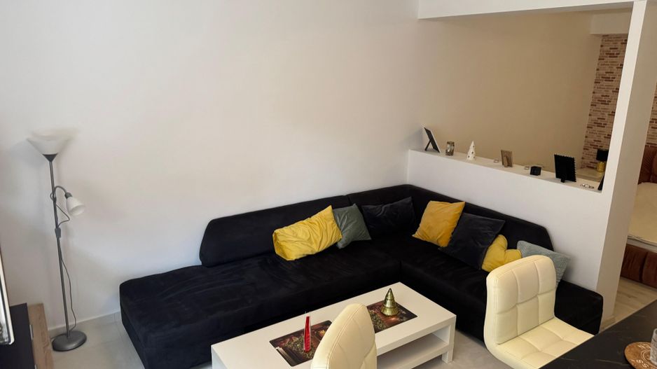 Apartament superb cu doua camere, Aparatorii Patriei, 96.500€ negociabil - Poză 5