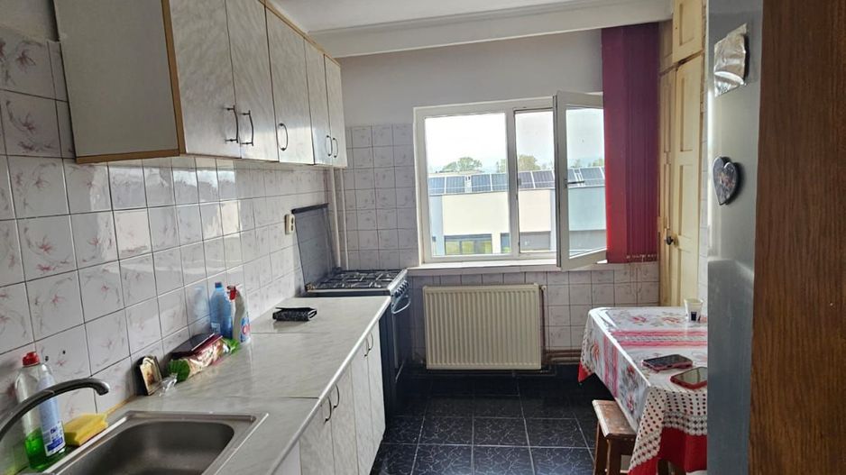 De vânzare apartament 3 camere, Prudu – Complex 2 - Poză 10