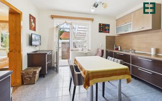 Casă tip Duplex cu 8 camere  - Zona Bujac - Arad - Poză 12