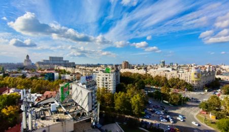 Piata Unirii Fantani Vila  500 mp utili curte 204 mp