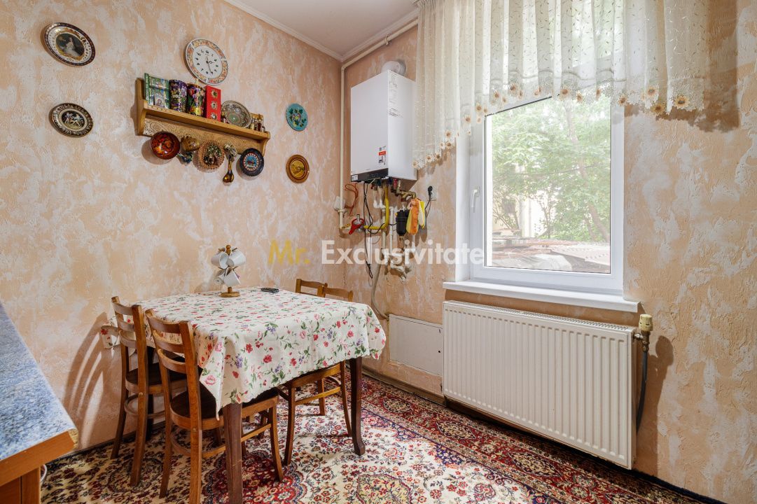 3 camere parter inalt 11 Iunie - Poză 4