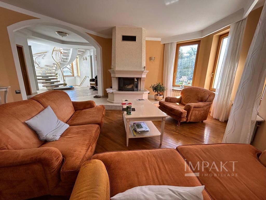 Vila individuala de lux de inchiriat, in cartier Gruia aproape de Cetatuie! - Poză 3