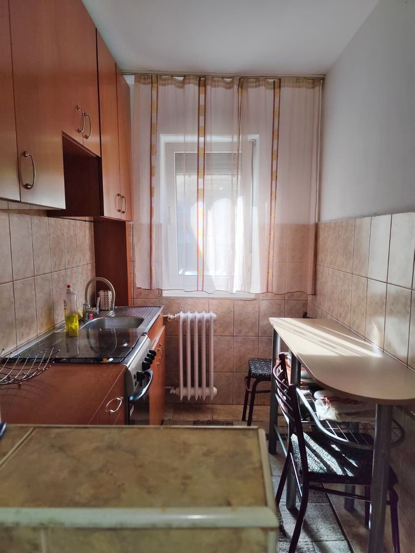 Inchiriere 2 camere aproape de Piata Rogerius, Oradea - Poză 8