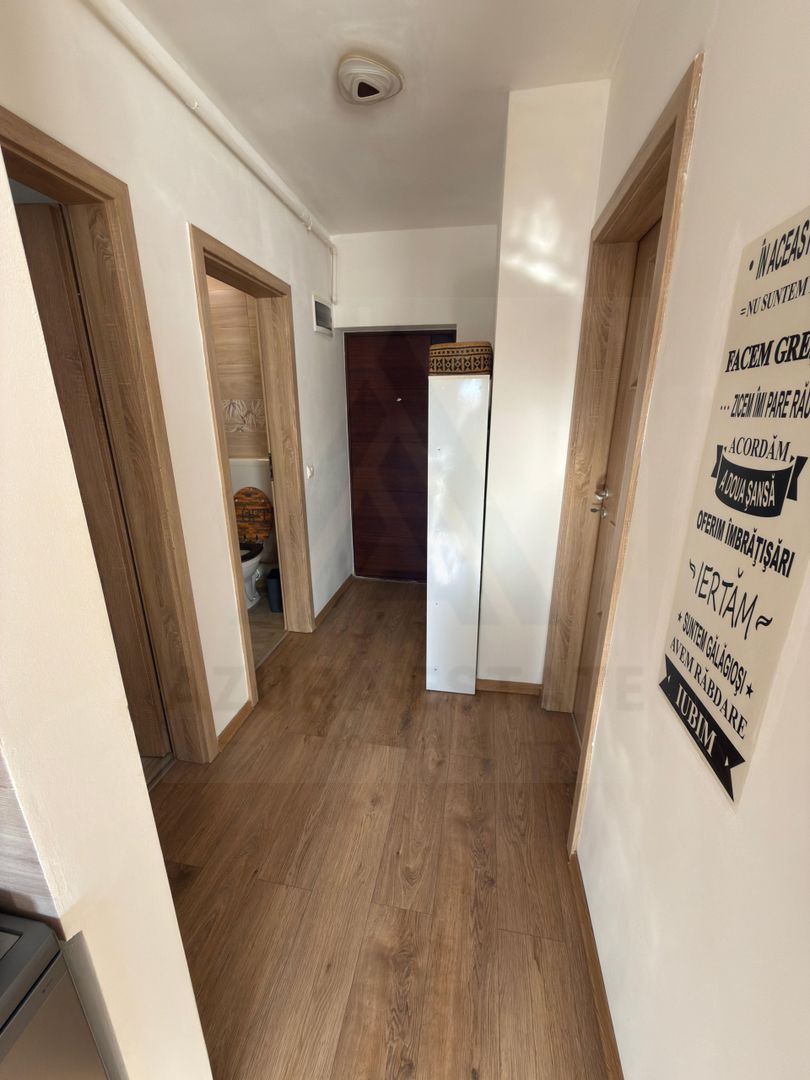 Apartament utilat 3 camere etaj 1 balcon 10 mp si parcare in Terezian - Poză 7