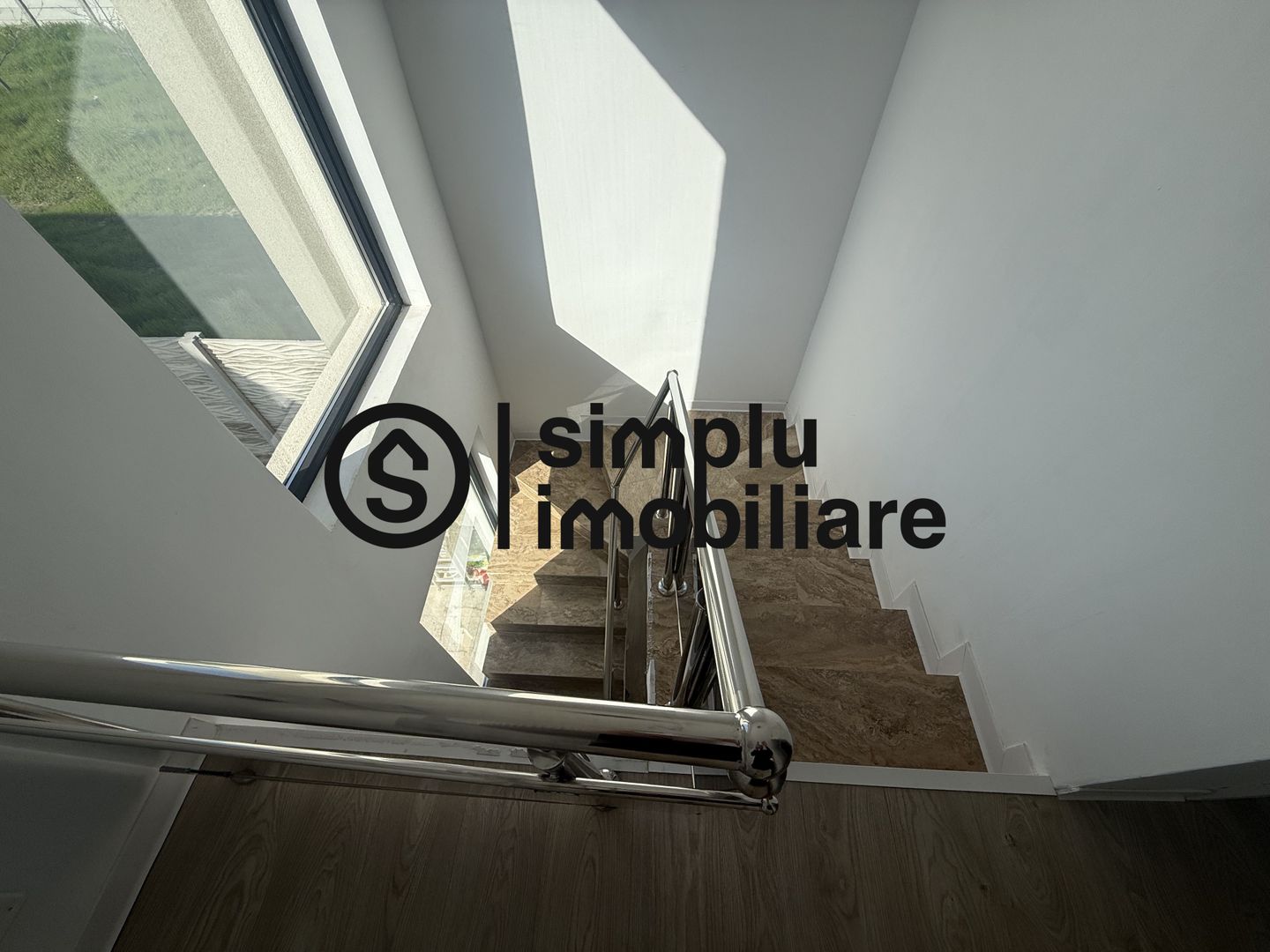 Vila Moderna P+1 zona Damila - Poză 16