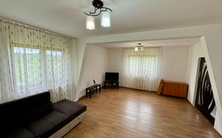 Oază de liniște și confort la poalele pădurii – Casa ta de vis! - Poză 4