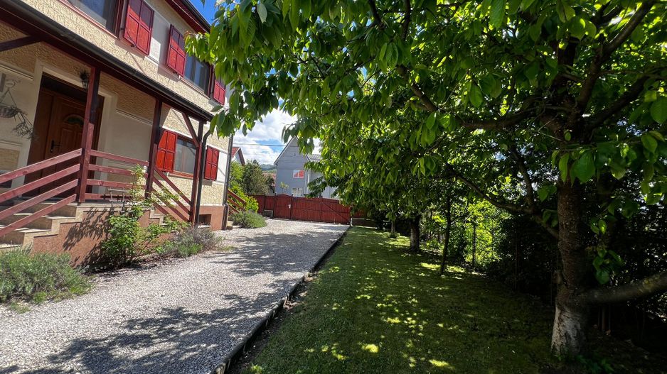 Ocazie unică! Casă de vânzare în stațiunea Covasna! - Poză 24