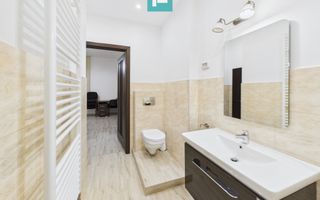 Apartament cu 3 camere ultracentral pe Str.Cloșca - Poză 9