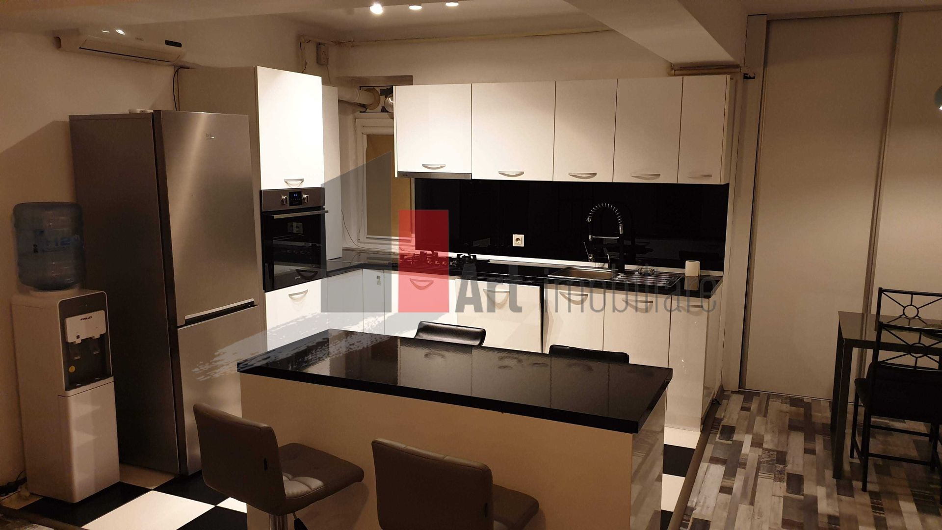 Apartament 80 mp + 4 mp balcon, loc de parcare privat Militari-Lacul Morii - Poză 2