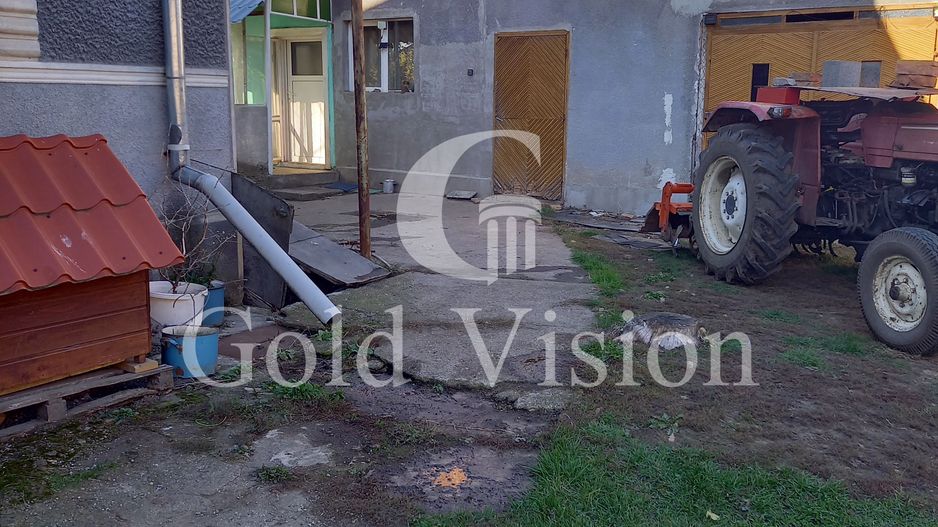 Casa cu etaj, 350mp utili, cu teren de 1650mp, loc. Cristești, Mureș - Poză 4