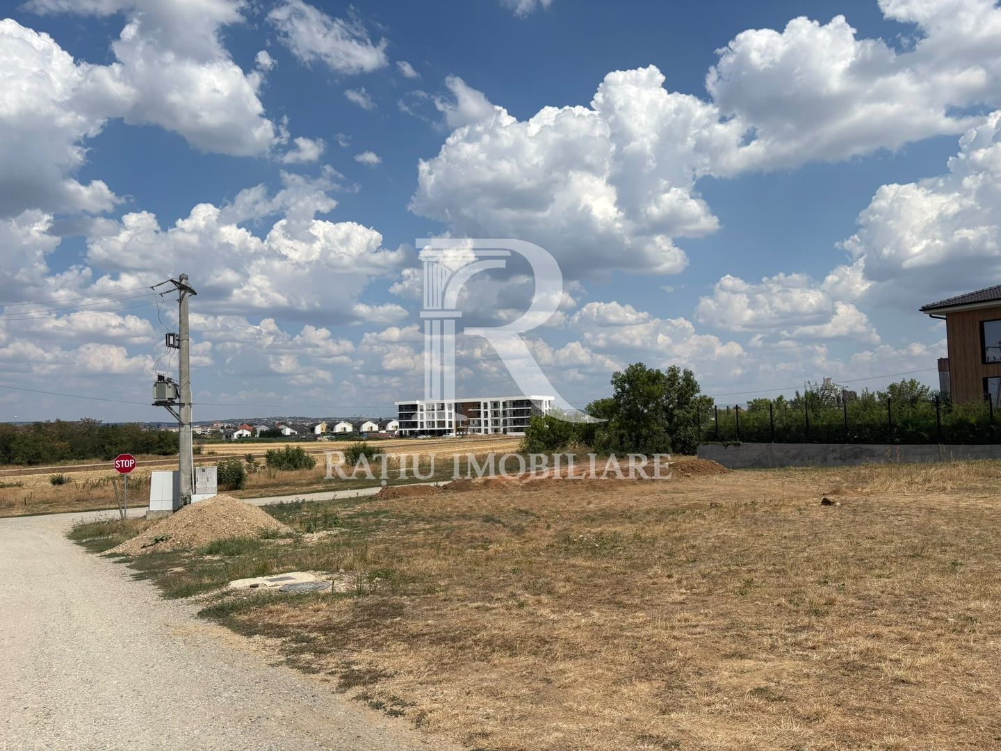 Teren intravilan 980 MP | Oradea | Calea Santandrei - Poză 2
