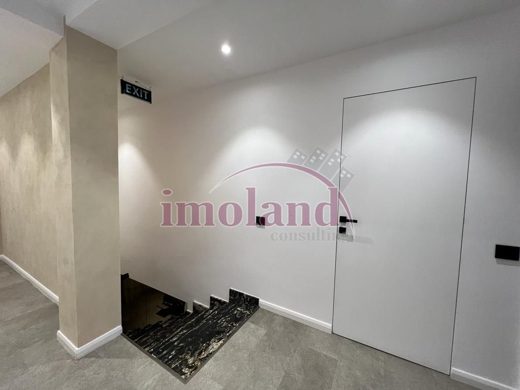 Vila - Floreasca - 12 camere+curte - Piata Floreasca - Poză 12