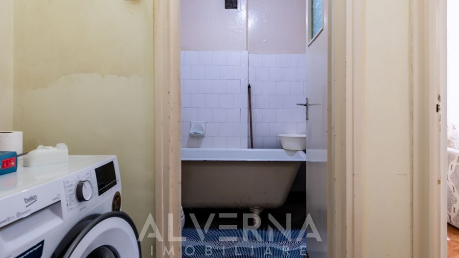 Apartament 2 camere pe str. Horea | 45mp + pivnita | parcare in curte* - Poză 9