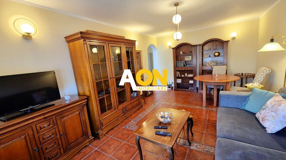 Apartament de vanzare, 3 camere, Alba Iulia - Poză 2