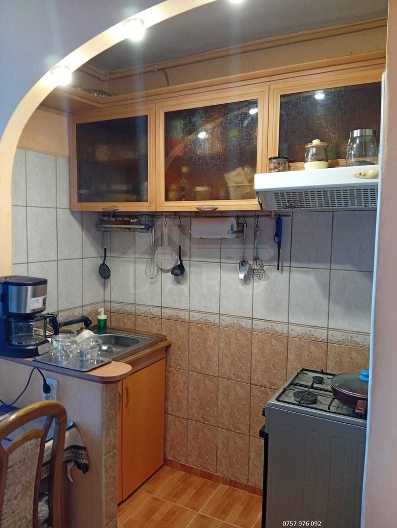 de vanzare apartament cu 2 camere in Cartierul Unirii - Poză 6