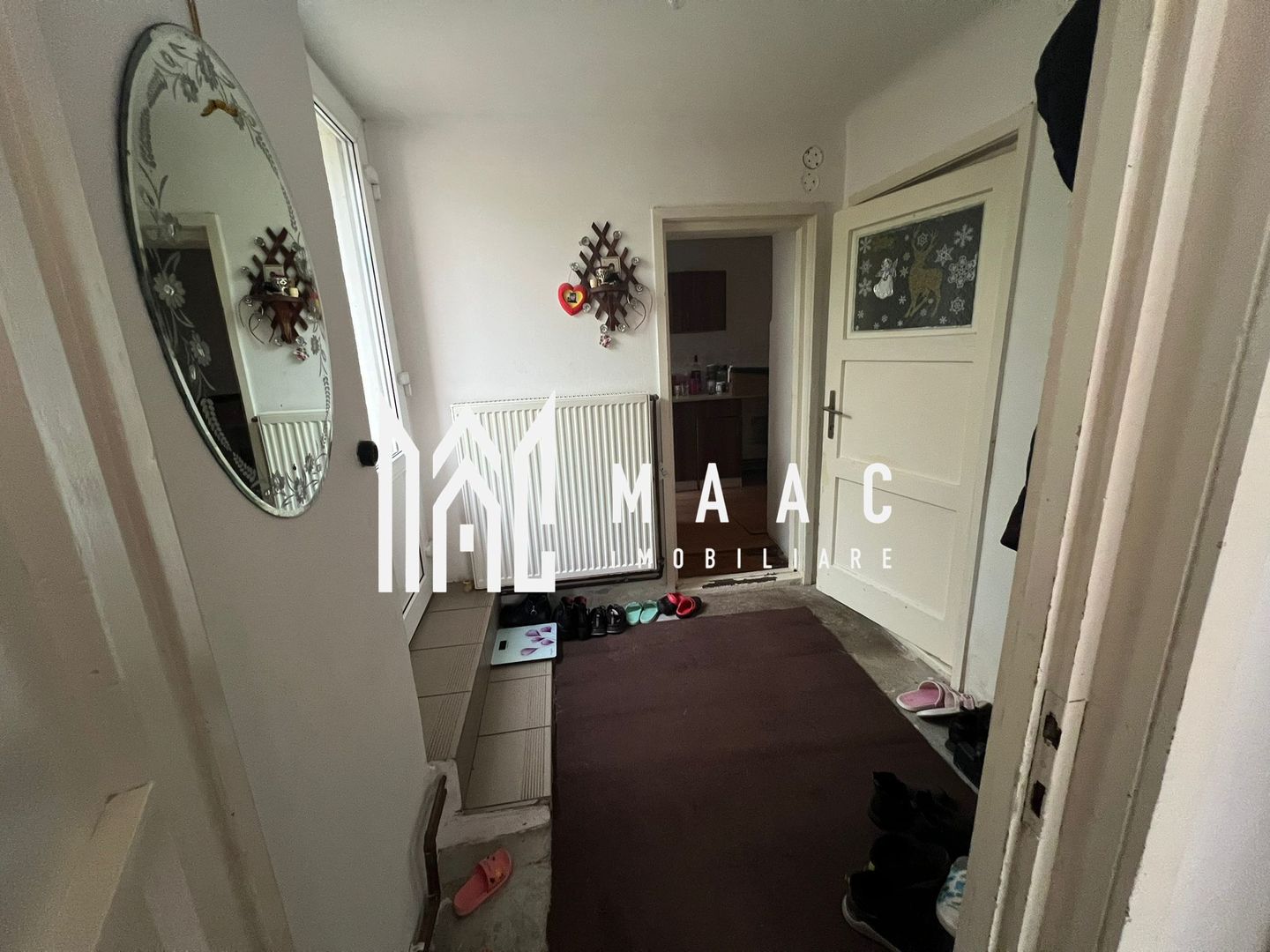 Apartament la casa | Demisol | 3 camere | Pivnita | 89 MPU | Sub Arini - Poză 2