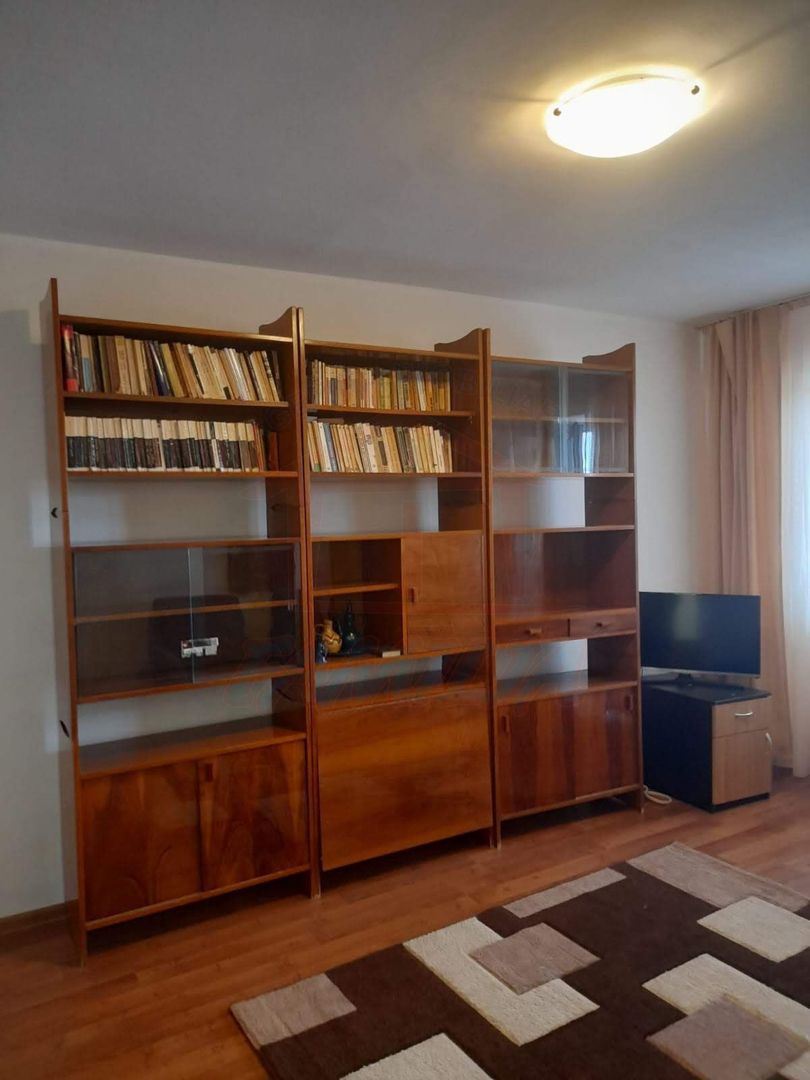 SE VINDE APARTAMENT CU 2 CAMERE, MAZEPA 1, 69.000 EURO - Poză 8