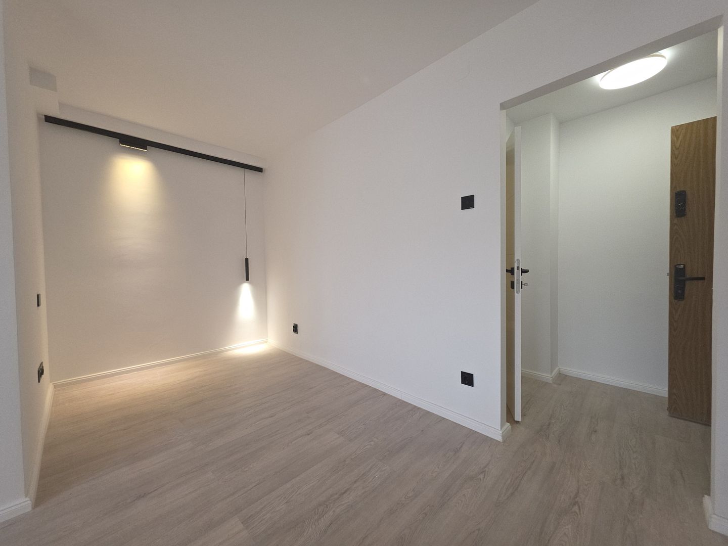 Garsoniera Parcul Regina Maria Domenii renovata 2025 - Poză 14