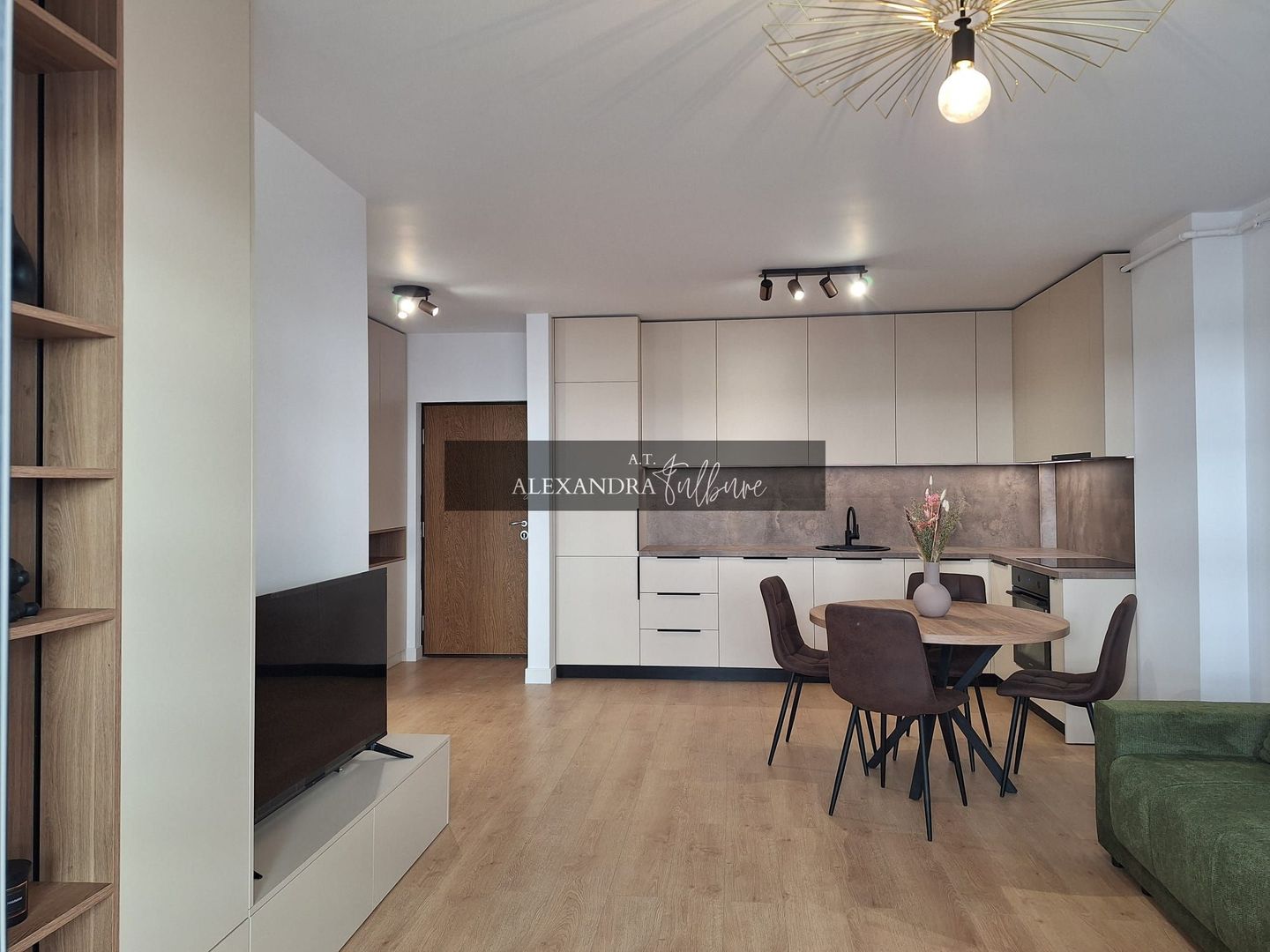 Apartament modern I 2 camere I Ansamblul Eroilor I Floresti - Poză 2