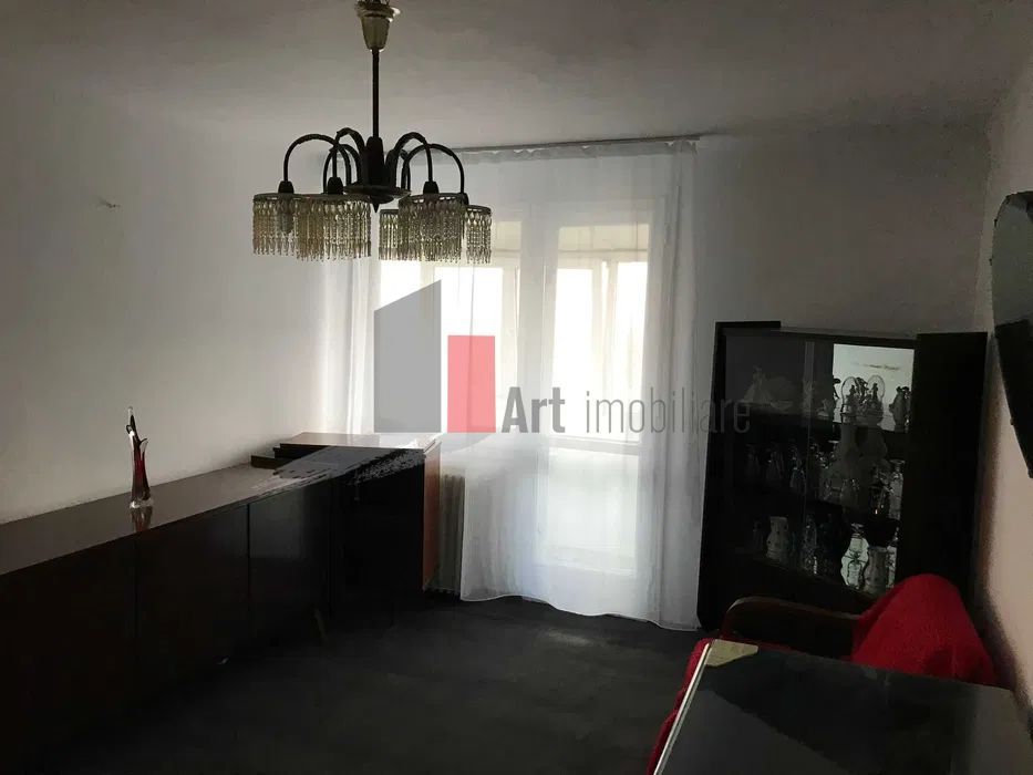 Apartament cu 2 camere Calea Grivitei/Metrou Grivita - Poză 4