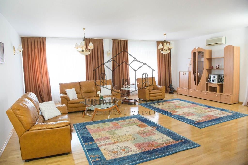 APARTAMENT CU 4 CAMERE LA INCHIRIERE LANGA PARCUL VERDI - Poză 1