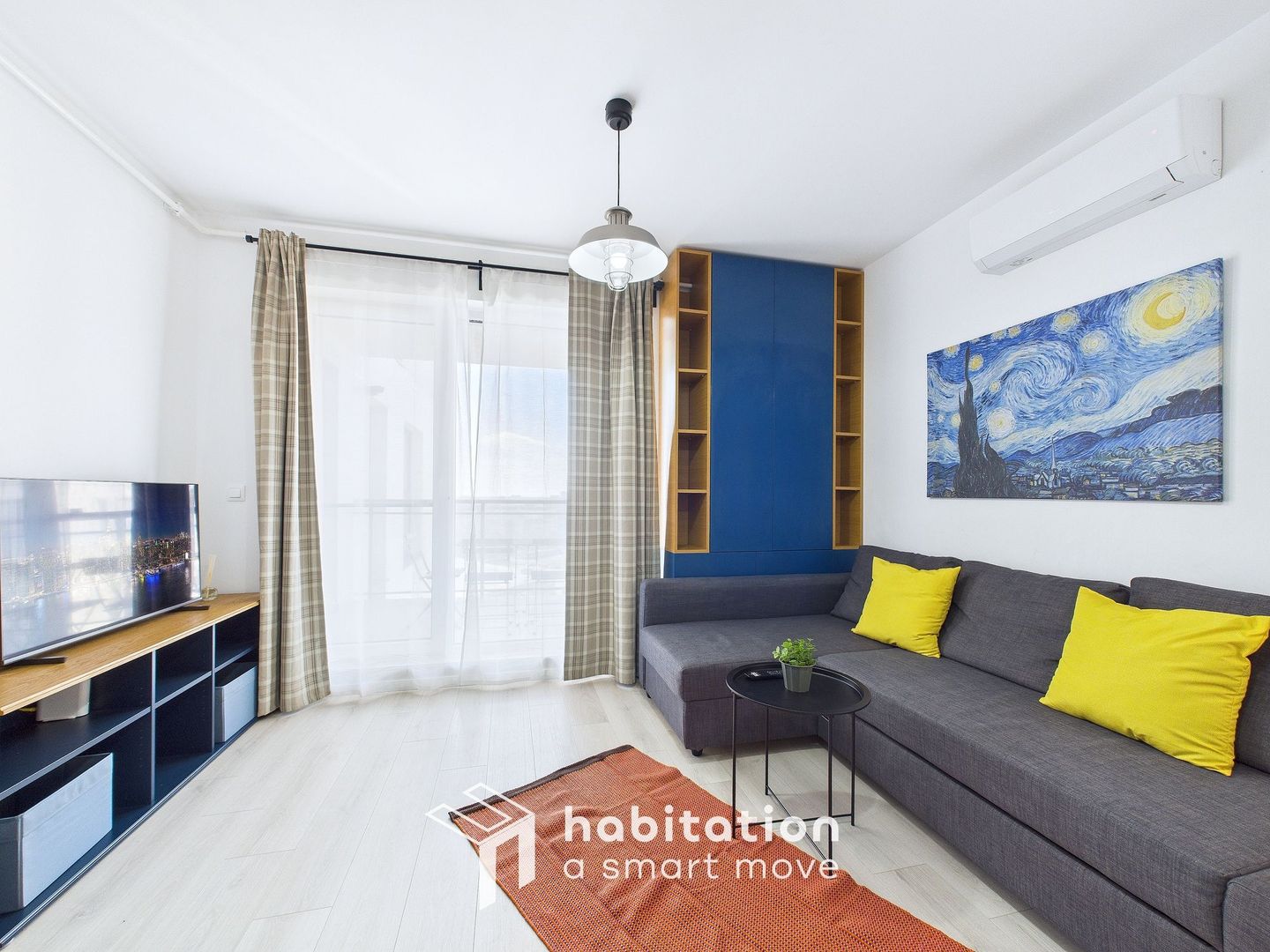 Apartament elegant si vibrant, vedere panoramicǎ ,zona Lipovei- Padure - Poză 2