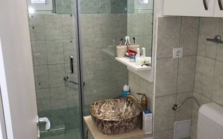 BRASADAS vinde ap 2 cam PARTER in zona CENTRALA. - Poză 2