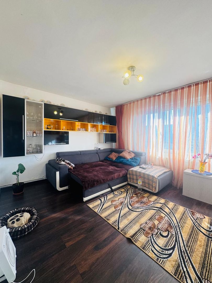 Apartament 3 camere renovat la 30 de Km de Oradea - Poză 1
