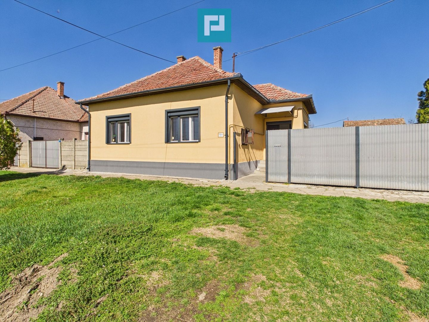 Casă cu 3 camere lângă frontiera Turnu - Poză 1