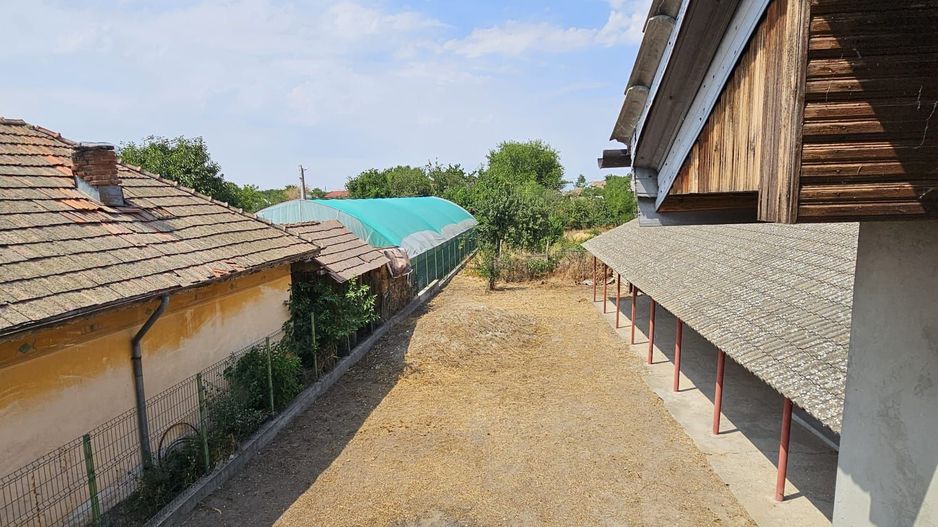 Casa Apele Vii - Poză 2