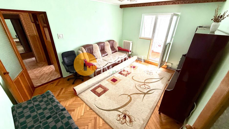 3 Camere - Liber - Etaj 1 - Tesatura - Poză 2