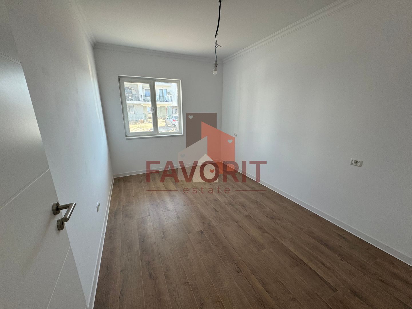 Decomandat. Terasa generoasa. Spatiu de depozitare in Pod. - Poză 13