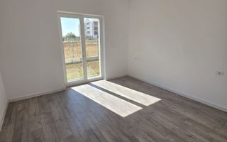 Apartament 3 camere la parter, 62,4 mp utili + grădină proprie 72,1 mp - Poză 4