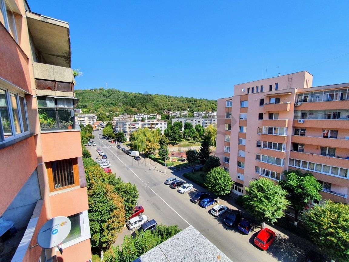 Inchiriez apartament 3 camere TUDOR - Poză 8