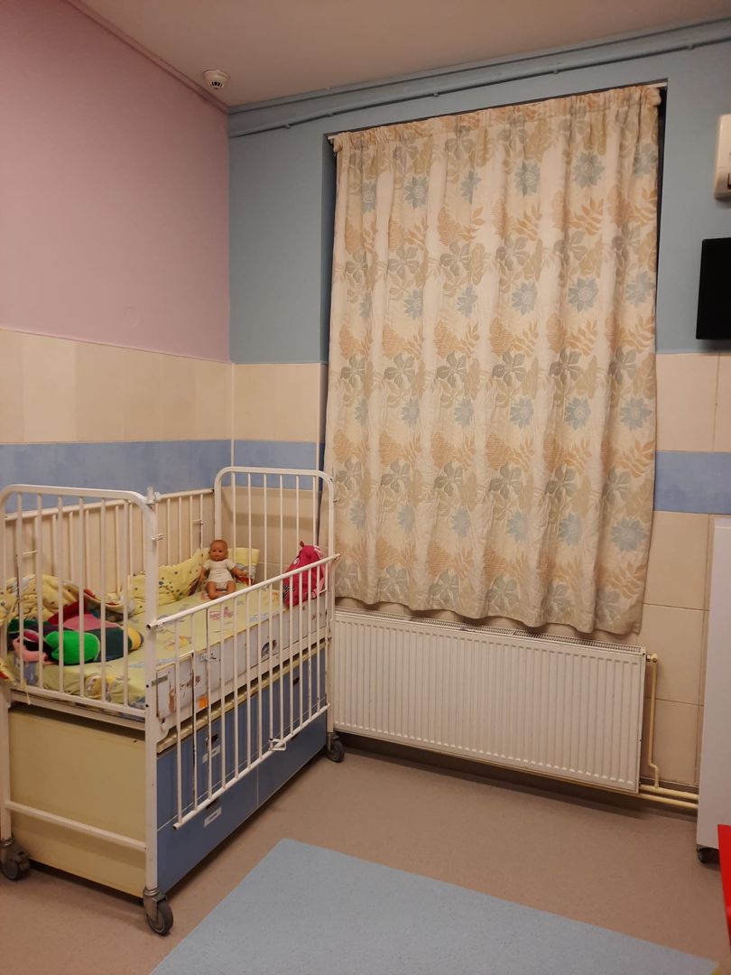 Proprietate versatilă, ideală pentru activități sociale, medicale sau - Poză 11